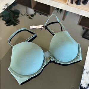 VICTORIA'S SECRET Green Pushup Bra 32C  NEW